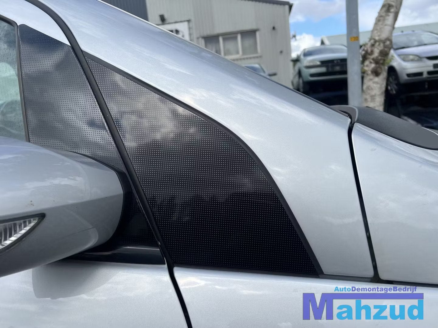 MERCEDES B KLASSE W245 rechts afdekkap a stijl kap 2005-2011, Gebruikt, Mercedes-Benz AG, Mercedes-Benz, Mercedesstrasse 120
70372  Stuttgart, DE