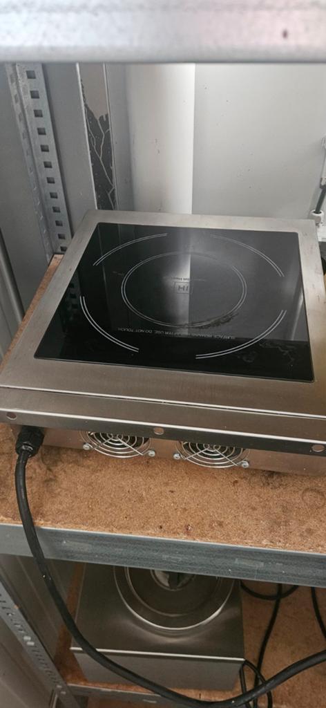 Inductievuur CaterChef, Ophalen