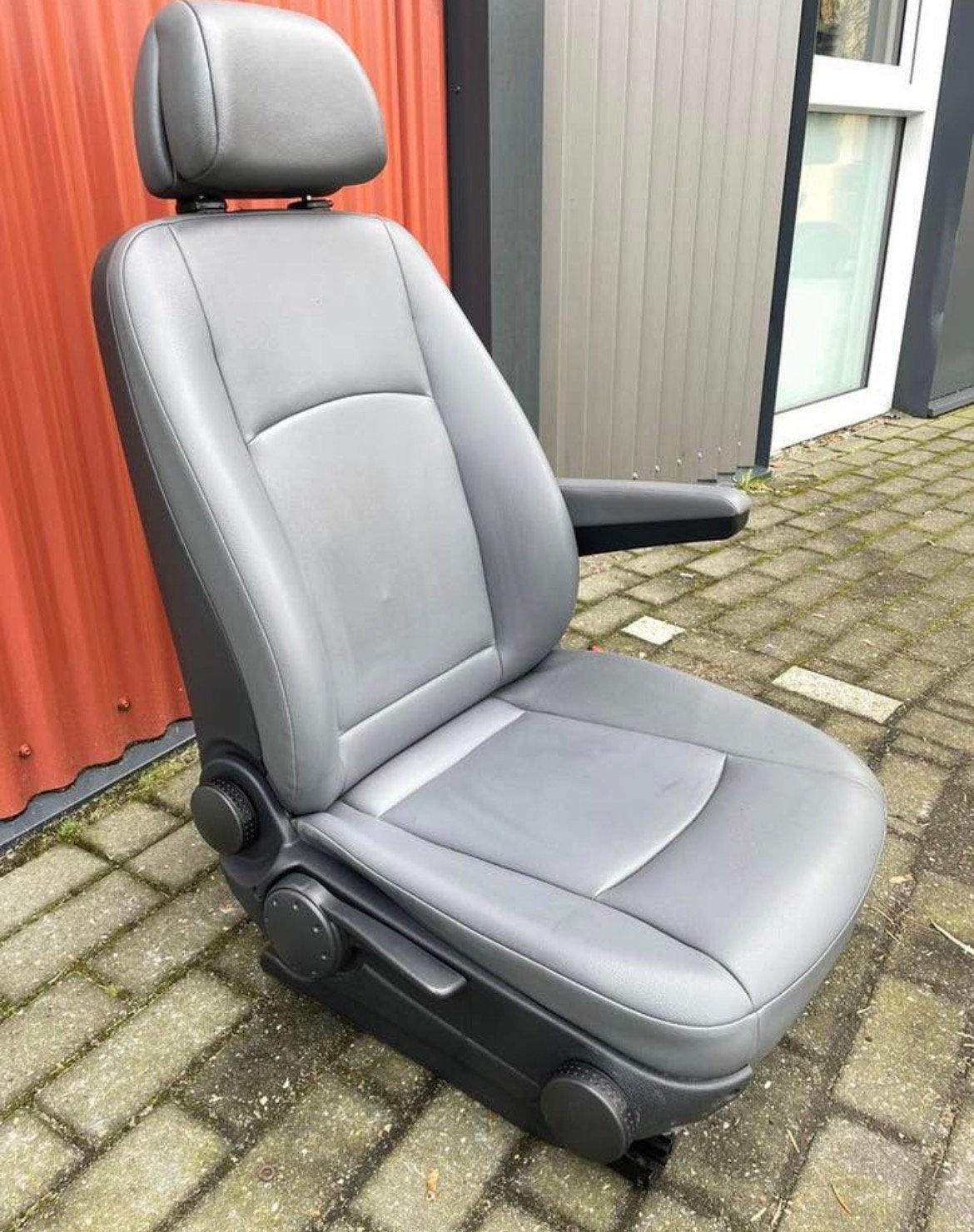Bijrijdersstoel stoel rechts Mercedes Vito W639 grijs leder, Ophalen of Verzenden, Mercedes-Benz