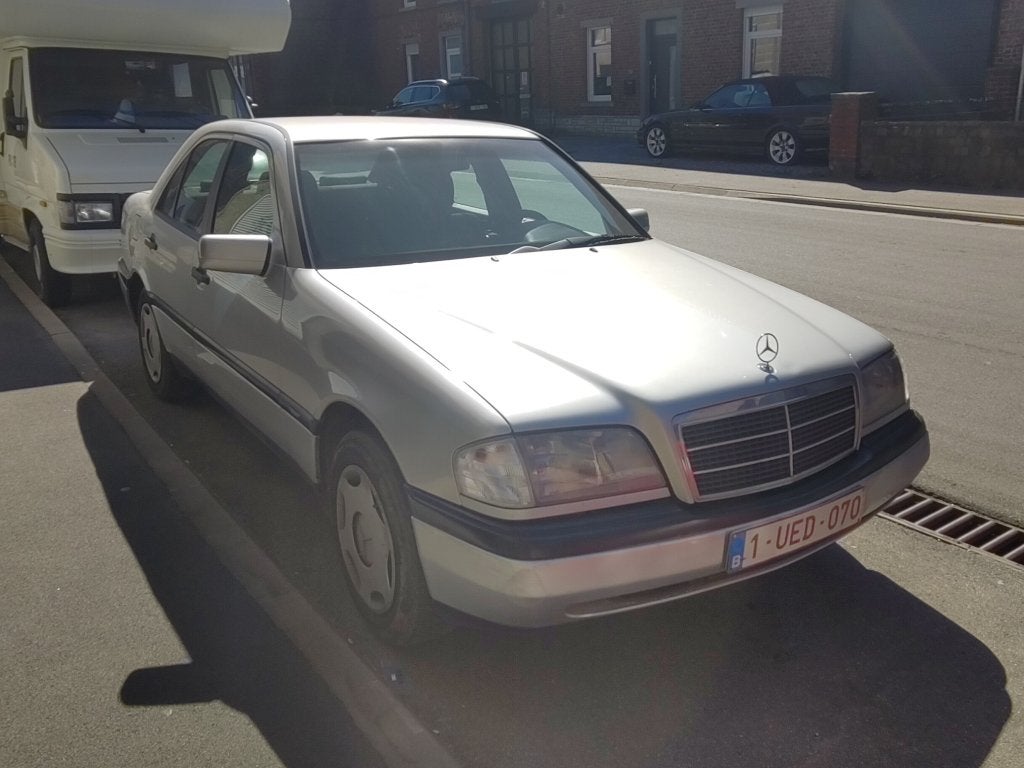 Mercedes C180 W202, Auto's, Mercedes-Benz, 4 deurs, Zwart, 4 cilinders, 1799 cc