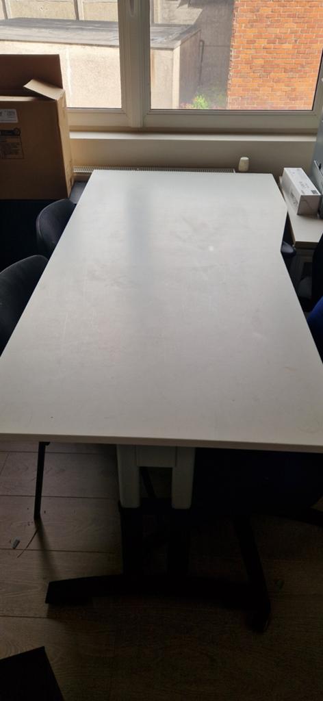 Gratis bureautafel buro, Huis en Inrichting, Bureaus, Ophalen, Gebruikt