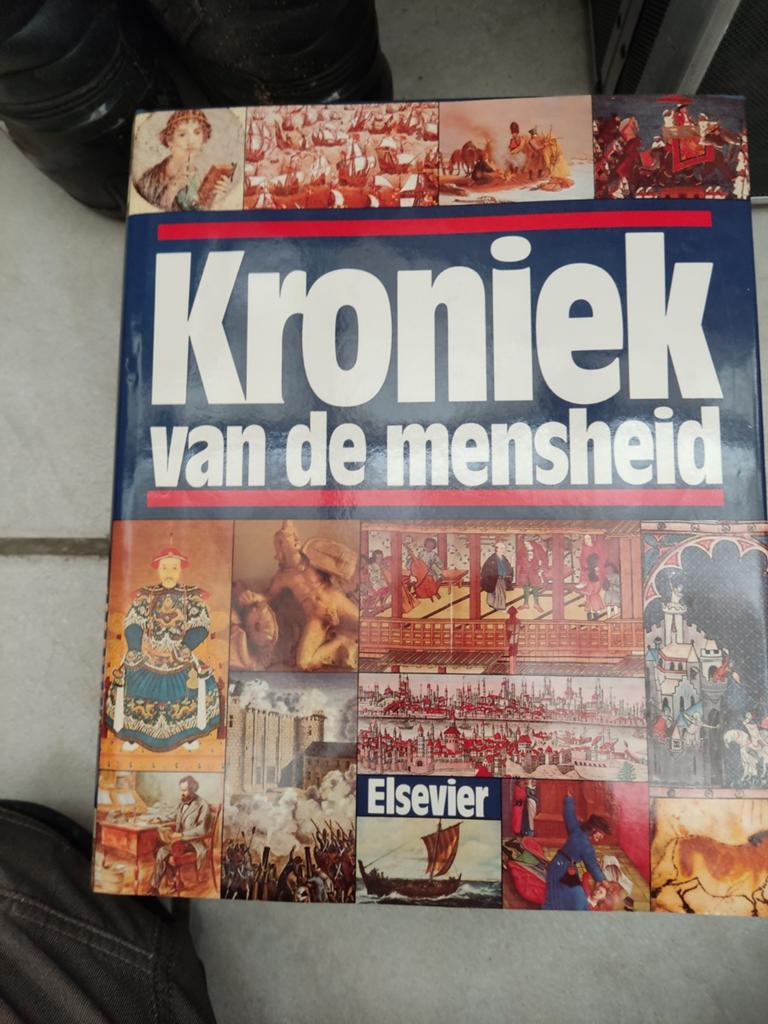 Kroniek van België - mensheid, Boeken, Encyclopedieën, Ophalen