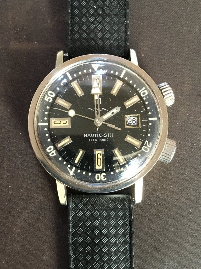 Lip Nautic-ski, Bijoux, Sacs & Beauté, Montres | Hommes, Utilisé, Montre-bracelet, Acier, Autres matériaux, Enlèvement ou Envoi