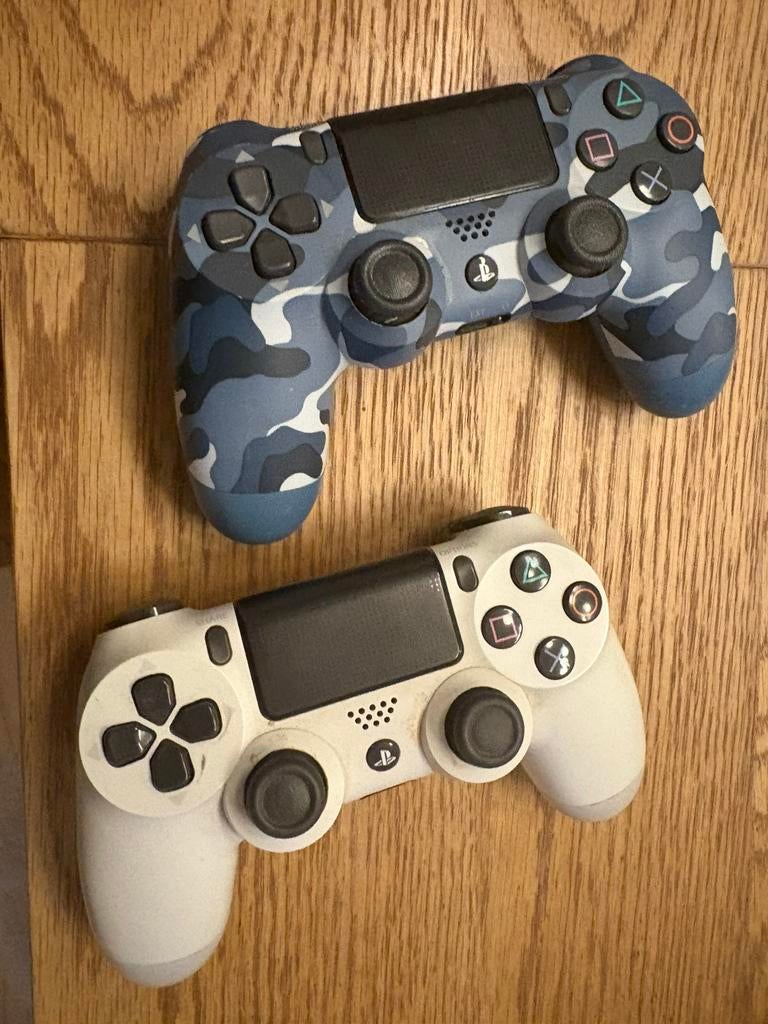 30€ plus chaque 50€ pou les deux, Consoles de jeu & Jeux vidéo, Enlèvement ou Envoi
