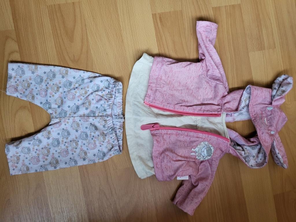 Verschillende poppenkleertjes en accessoires, Kinderen en Baby's, Speelgoed | Poppen, Ophalen of Verzenden, Gebruikt, Babypop