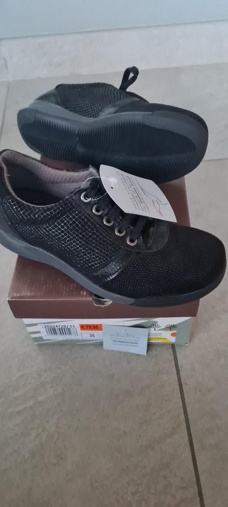 Kinderschoenen, Ophalen, Meisje, Orchard, Schoenen