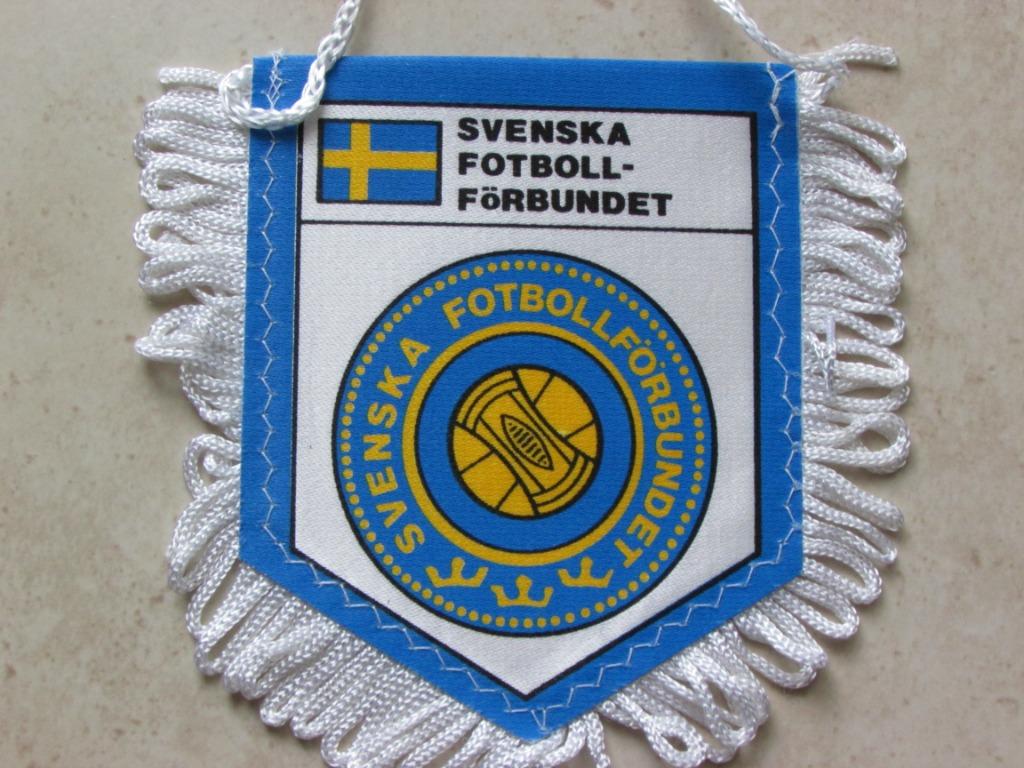 Fanions van nationale voetbalfederaties oa Zweden, Schotland, Sport en Fitness, Ophalen of Verzenden, Nieuw, Clubaccessoires