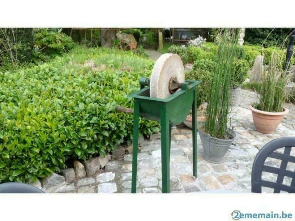 meule à sable sur pied, Enlèvement, Utilisé, Meuleuse droite