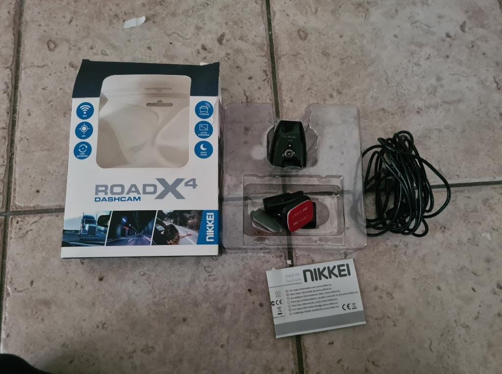 Caméra de tableau de bord Nikkei Road X4, Autos : Divers, Dashcams, Enlèvement ou Envoi, Comme neuf