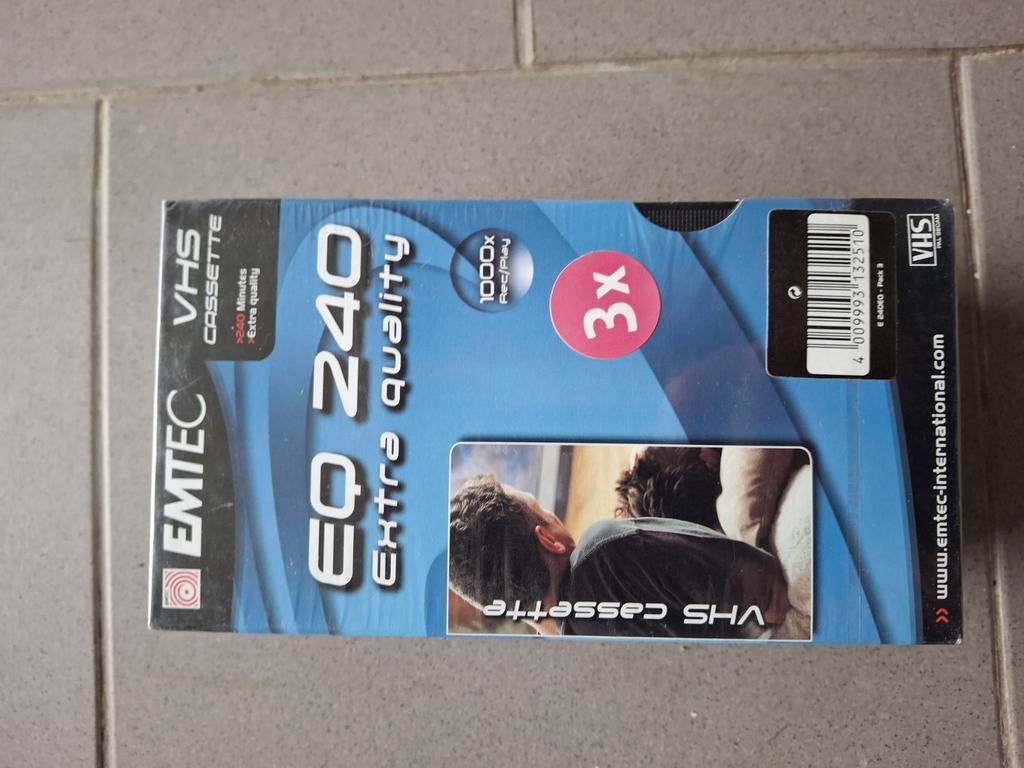 Videobanden ( 3 stuks , nieuw in verpakking ) 240 minuten ., Ophalen of Verzenden, Nieuw
