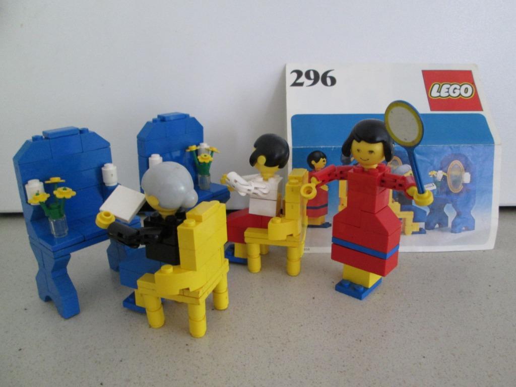 Vintage lego nr. 296 kapsalon met 3 mannetjes 2 kaptafels en, Ophalen of Verzenden, Gebruikt, Complete set, Lego