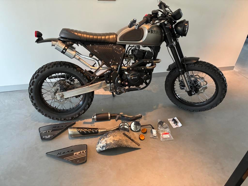 bullit hero 50cc zwart/grijs, Ophalen, Gebruikt