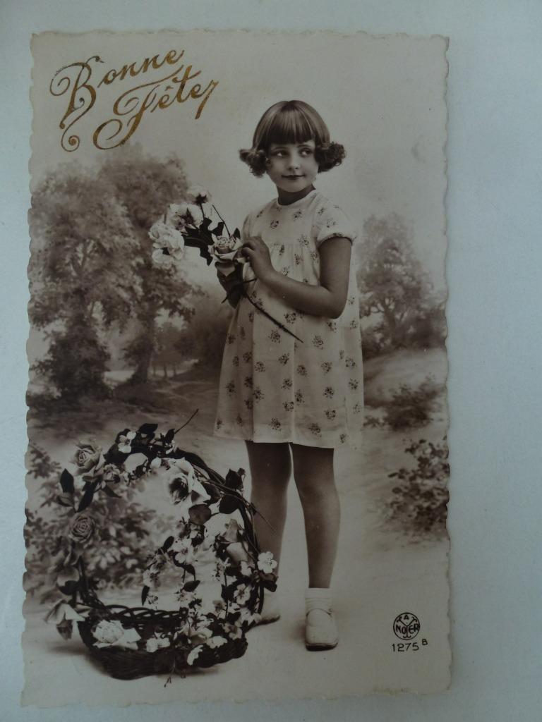 carte postale ancienne fille fleurs Bonne Fête, Enlèvement ou Envoi, Affranchie, (Jour de) Fête
