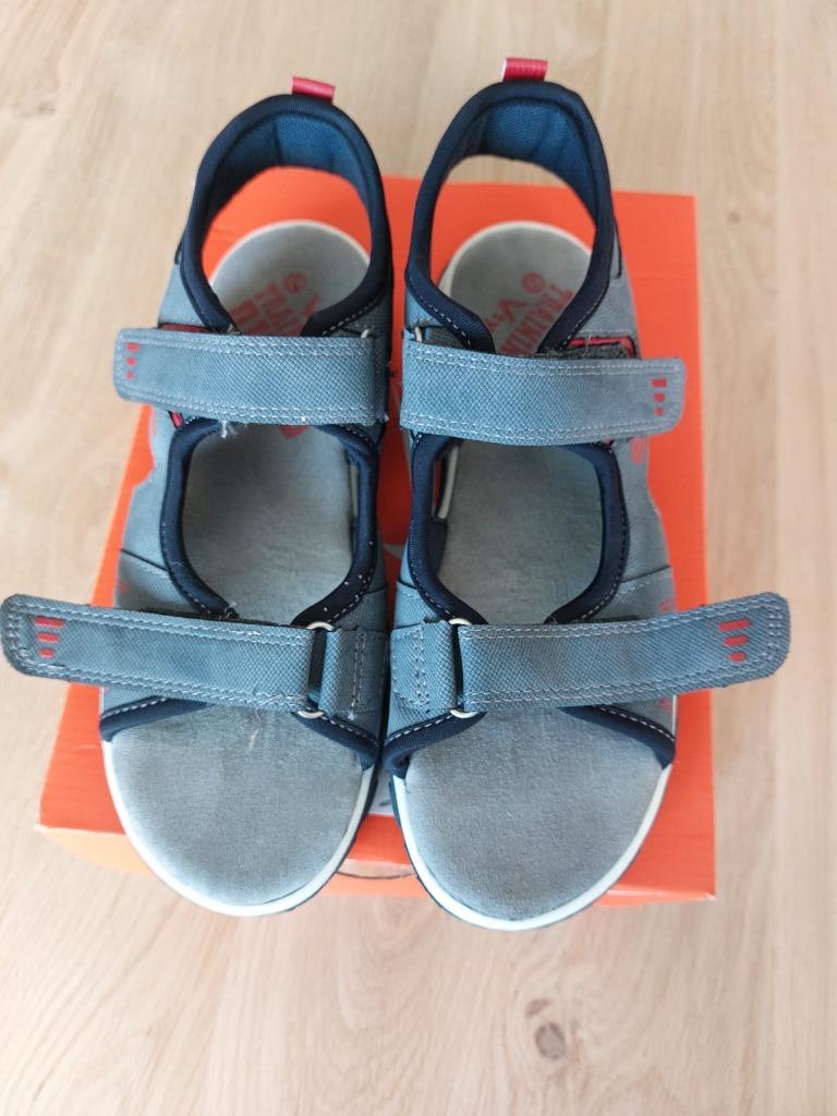 Sandalen maat 35 (jongen), Ophalen, Overige typen, Vty, Zo goed als nieuw