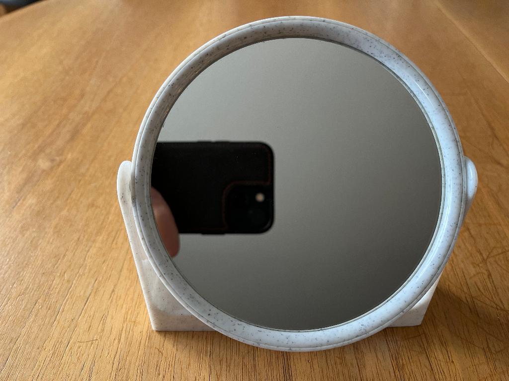 Dubbelzijdige ronde (vergrotende) spiegel, Minder dan 50 cm, Rond, Ophalen of Verzenden, Zo goed als nieuw