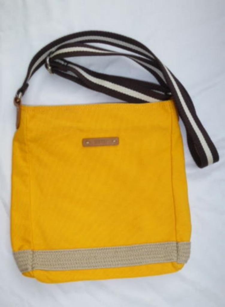 Sac à bandoulière Esprit à bandoulière réglable jaune, Bijoux, Sacs & Beauté, Sacs | Sacs Femme, Enlèvement ou Envoi, Utilisé