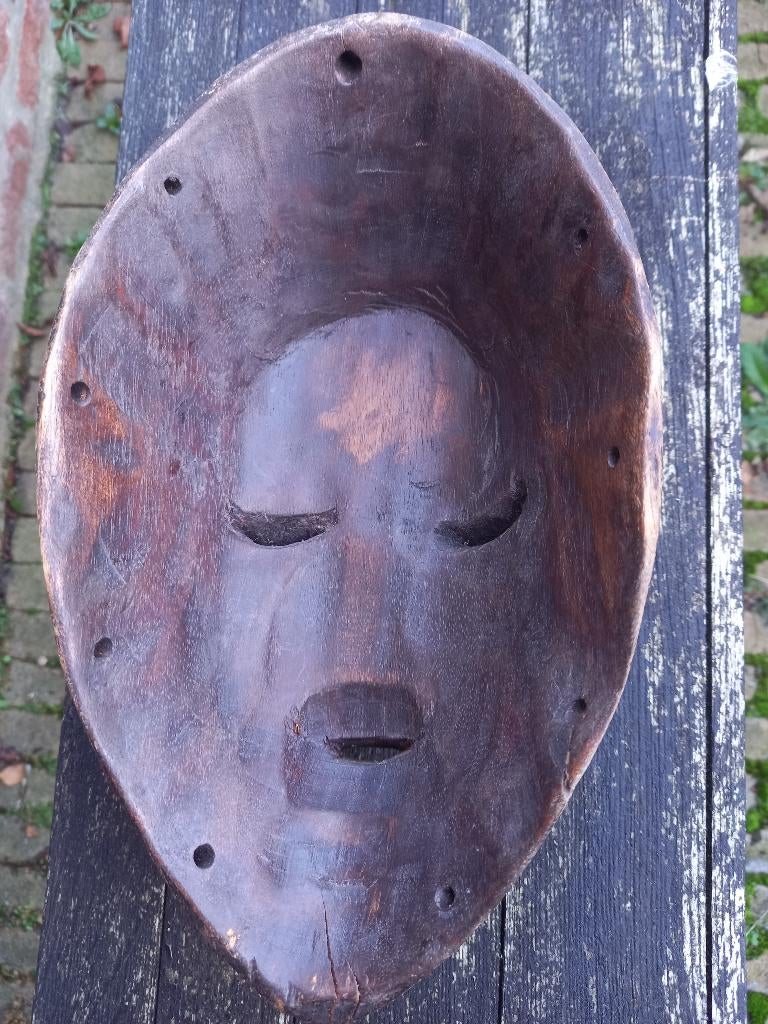 Pende-masker, Ophalen of Verzenden