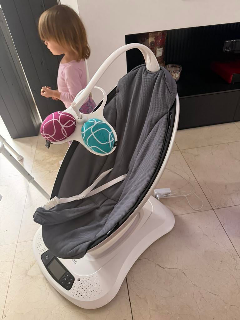 Mamaroo, Enlèvement, Comme neuf