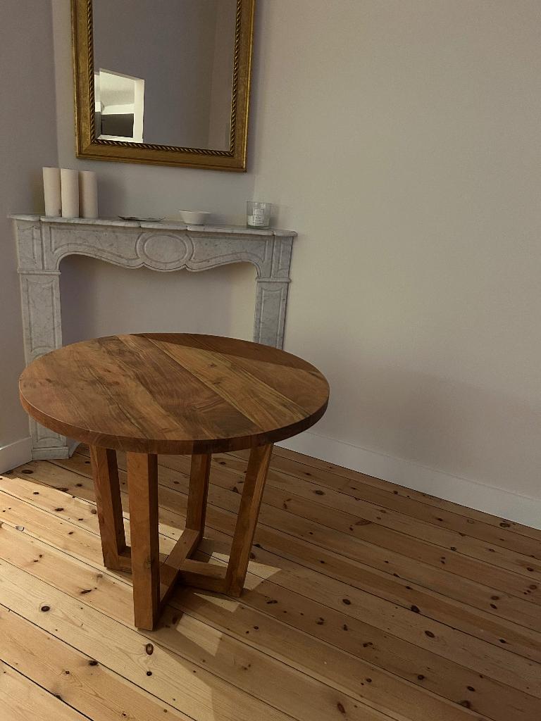 Table à manger ronde en bois, Quatre personnes, Rond, 50 à 100 cm, Comme neuf