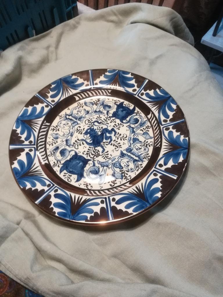 Een heel mooi decoratief bord dat met de hand is beschilderd, Antiek en Kunst, Curiosa en Brocante, Ophalen