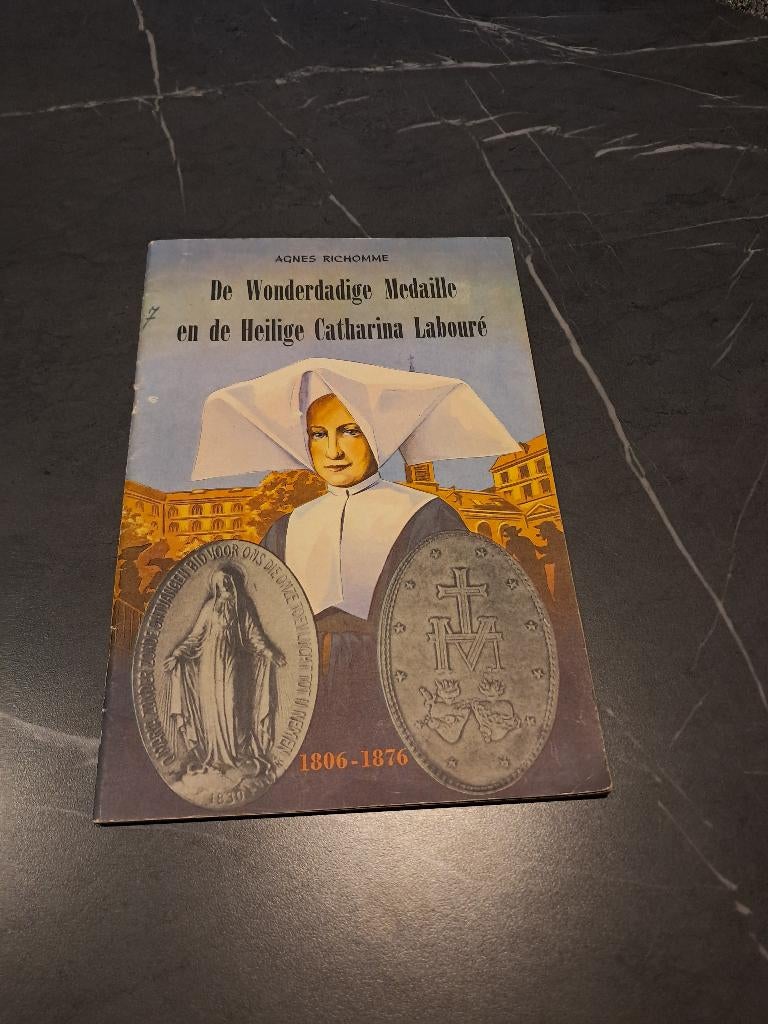 De wonderdadige medaille en de heilige Catharina 1955, Eén stripboek, Ophalen of Verzenden, Gelezen