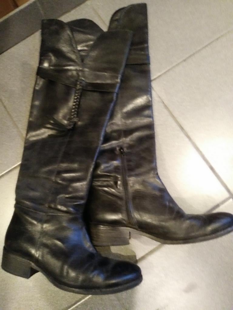 Lange laarzen, maat 39, Kleding | Dames, Schoenen, Ophalen, Gedragen, Zwart, Hoge laarzen