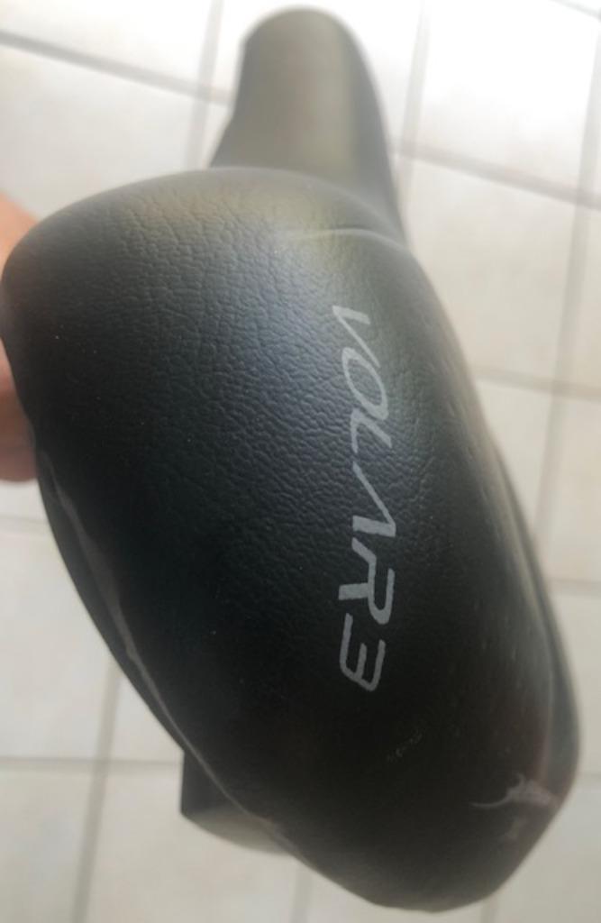 selle et tige BASSANO VOLARE DAME XL, Enlèvement, Comme neuf