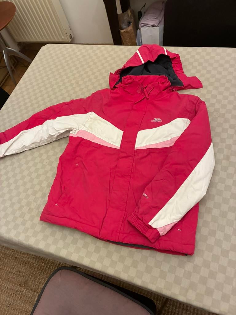 Veste enfant, 9-10 ans, 134-140 cm, sport d’hiver et ski, Autres marques, Comme neuf, Enlèvement, Ski
