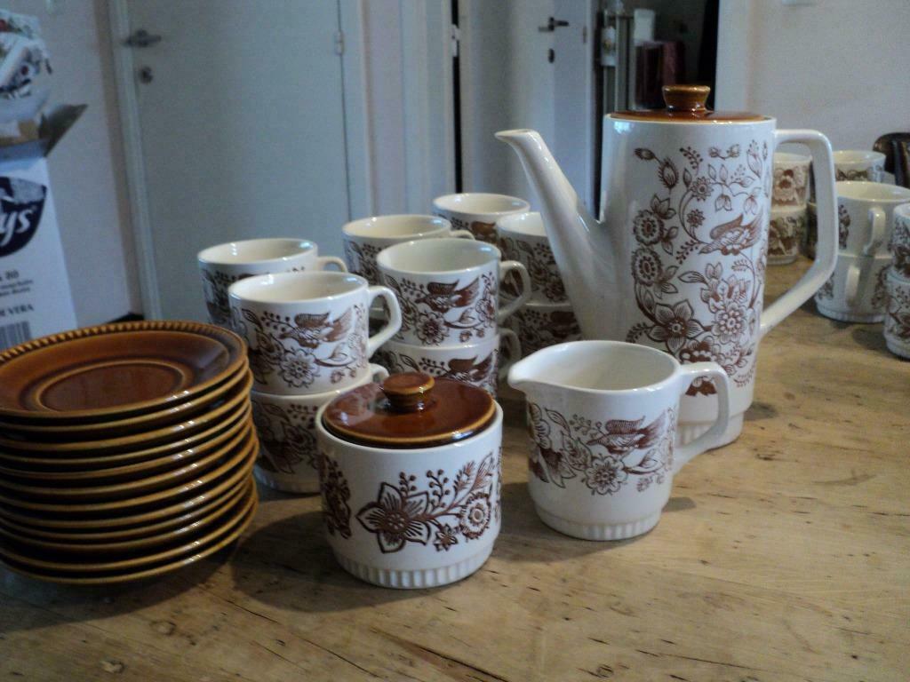 BOCH FIESTA BRUIN KOFFIESERVIES, Ophalen of Verzenden