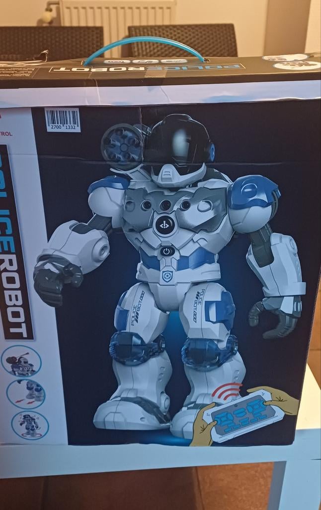 magnifique policerobot infrared remote control, Ophalen, Zo goed als nieuw