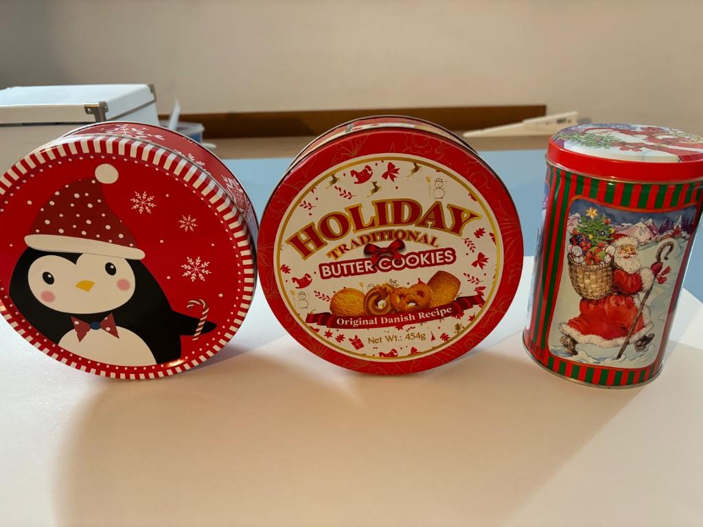 Kerstblikken kersttrommels blik kerst koektrommel 4 st, Verzenden, Zo goed als nieuw, Koek(jes)