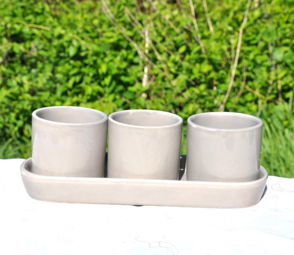 plateau avec 3 pots monobloc faience grise, Enlèvement ou Envoi, Comme neuf