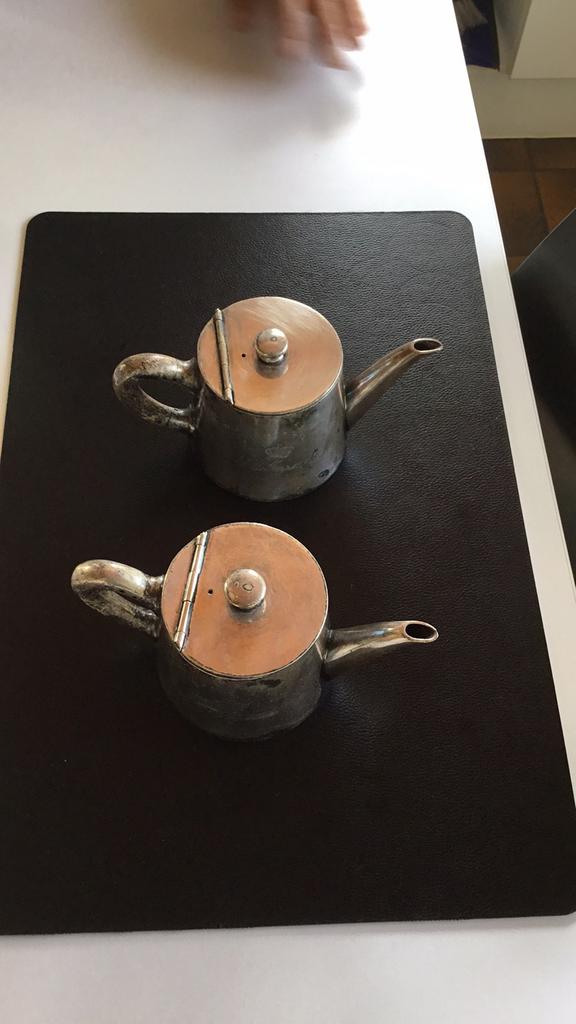 Wiskemann thee - koffiepot, Zilver