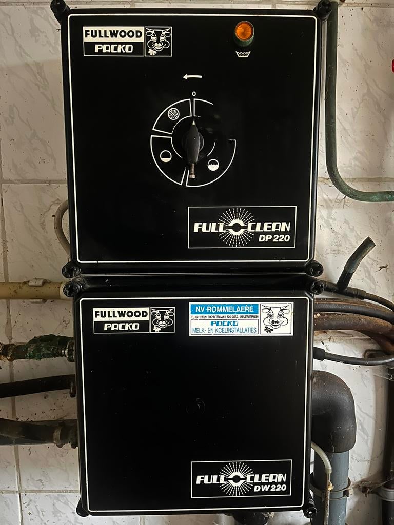 Melkinstallatie Packo sturingskast spoelen melkleiding, Ophalen