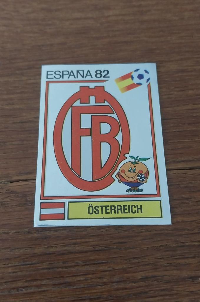 Panini WK Espana 82 embleem badge Austria/Oostenrijk nr. 128, Collections, Enlèvement ou Envoi, Comme neuf