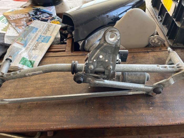 Moteur + mécanique essuie-glace d'un Volkswagen Passat, Enlèvement ou Envoi, 3 mois de garantie, Utilisé, Volkswagen