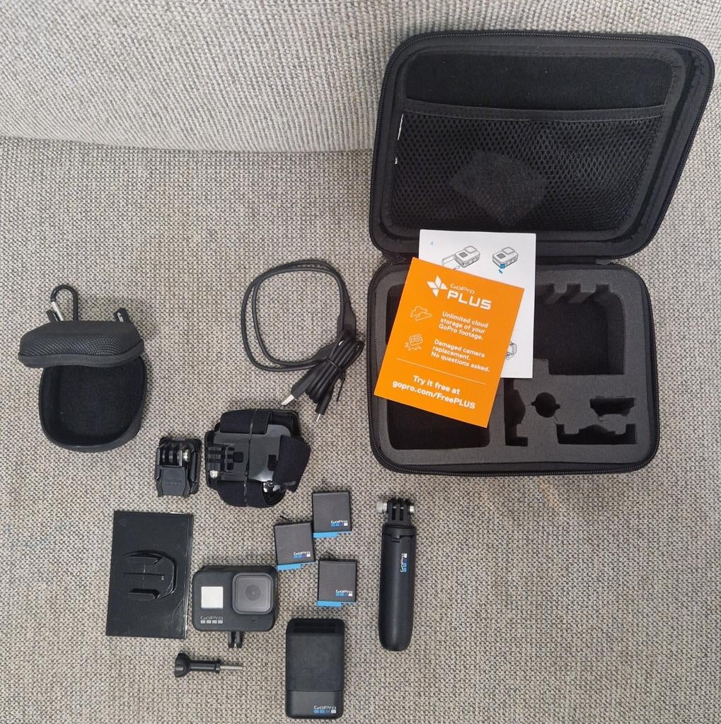 GOPRO Hero 8 Combo, Audio, Tv en Foto, Ophalen, Zo goed als nieuw, GoPro