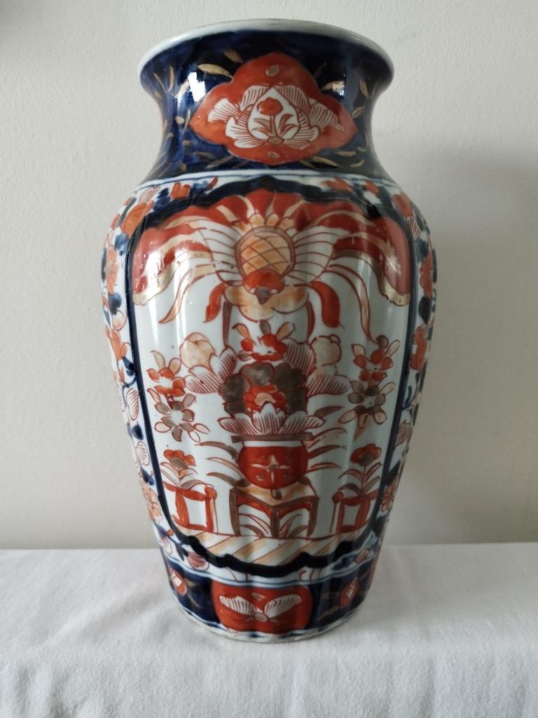 Vase en porcelaine Immari, XIXe siècle, Enlèvement