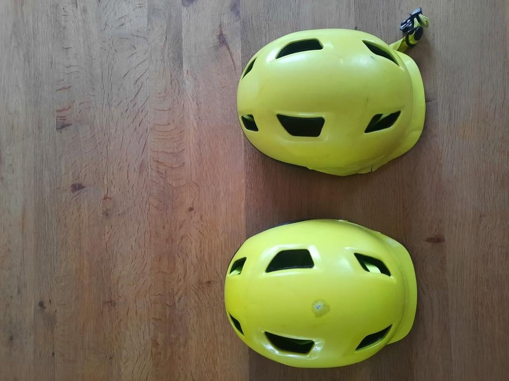 Btwin helmen, Ophalen, Zo goed als nieuw