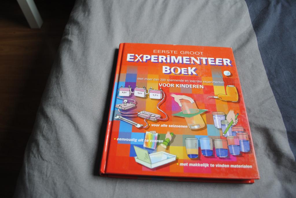 Uitvindersboeken Labo en wetenschap, Ophalen