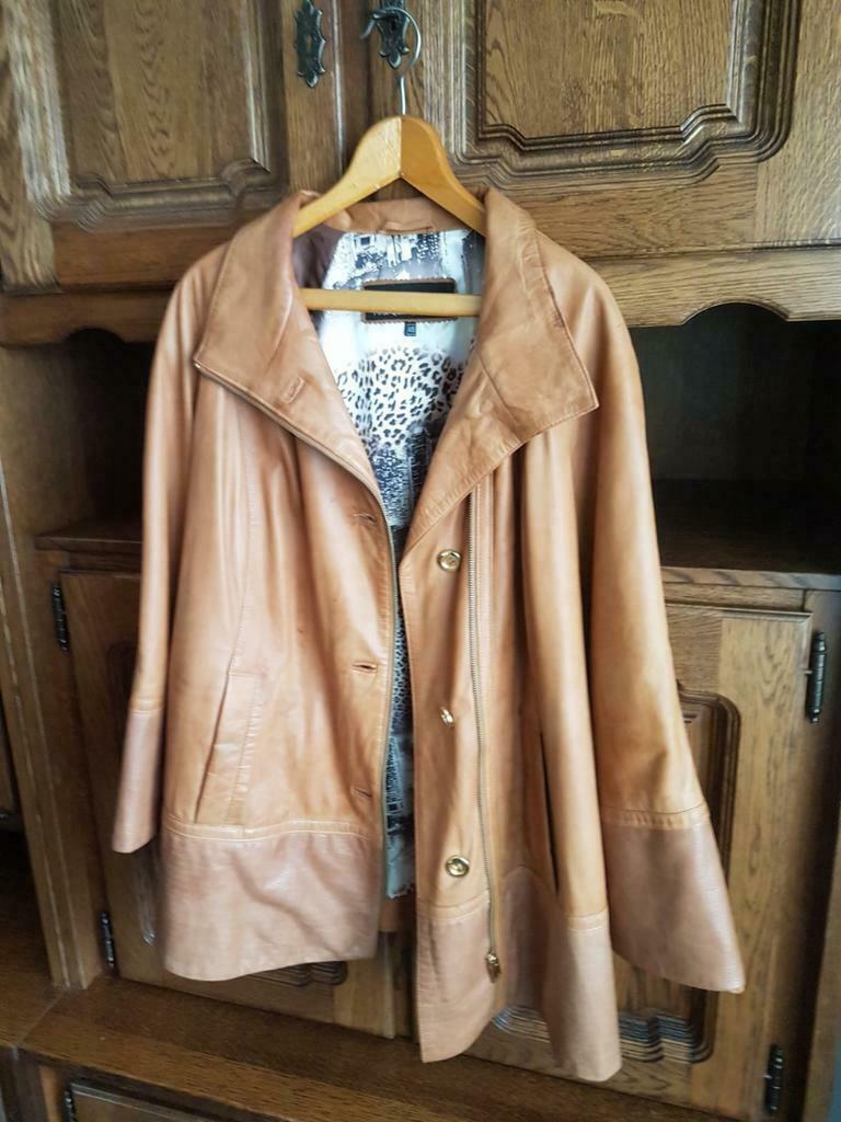 Manteau en cuir, Jasje