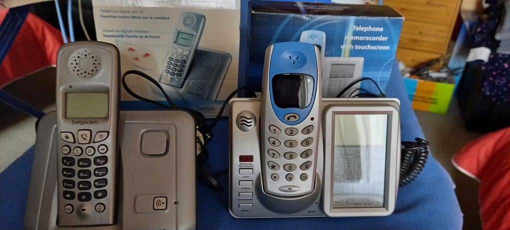 Téléphones fixes portables. 18 euros les deux., Télécoms, Enlèvement, Comme neuf