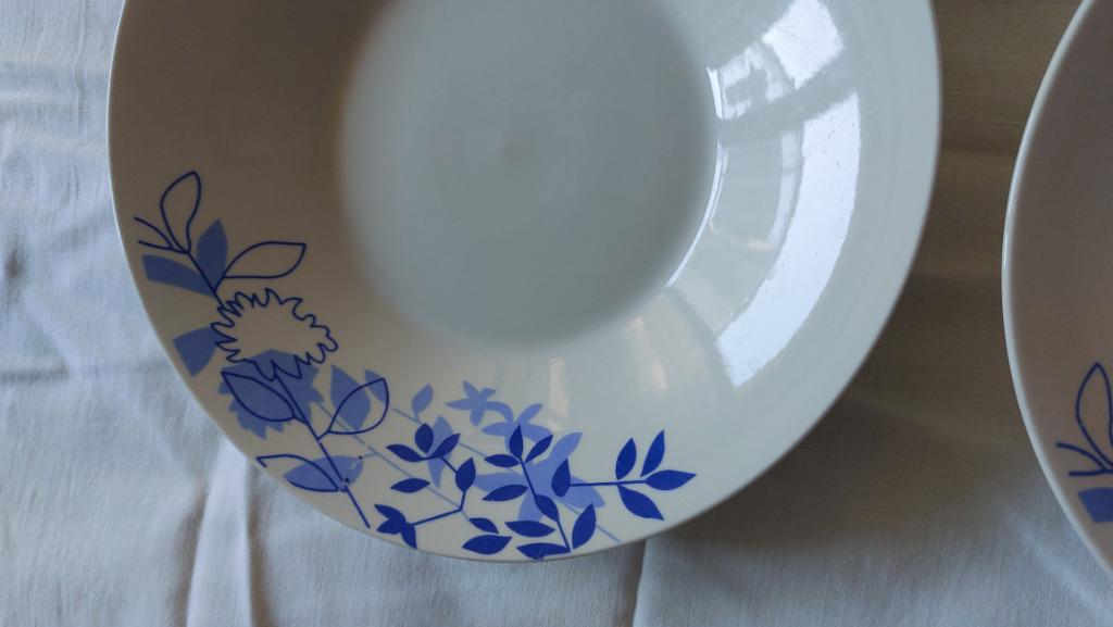 Lot de quatre assiettes vintage du quotidien, Enlèvement ou Envoi
