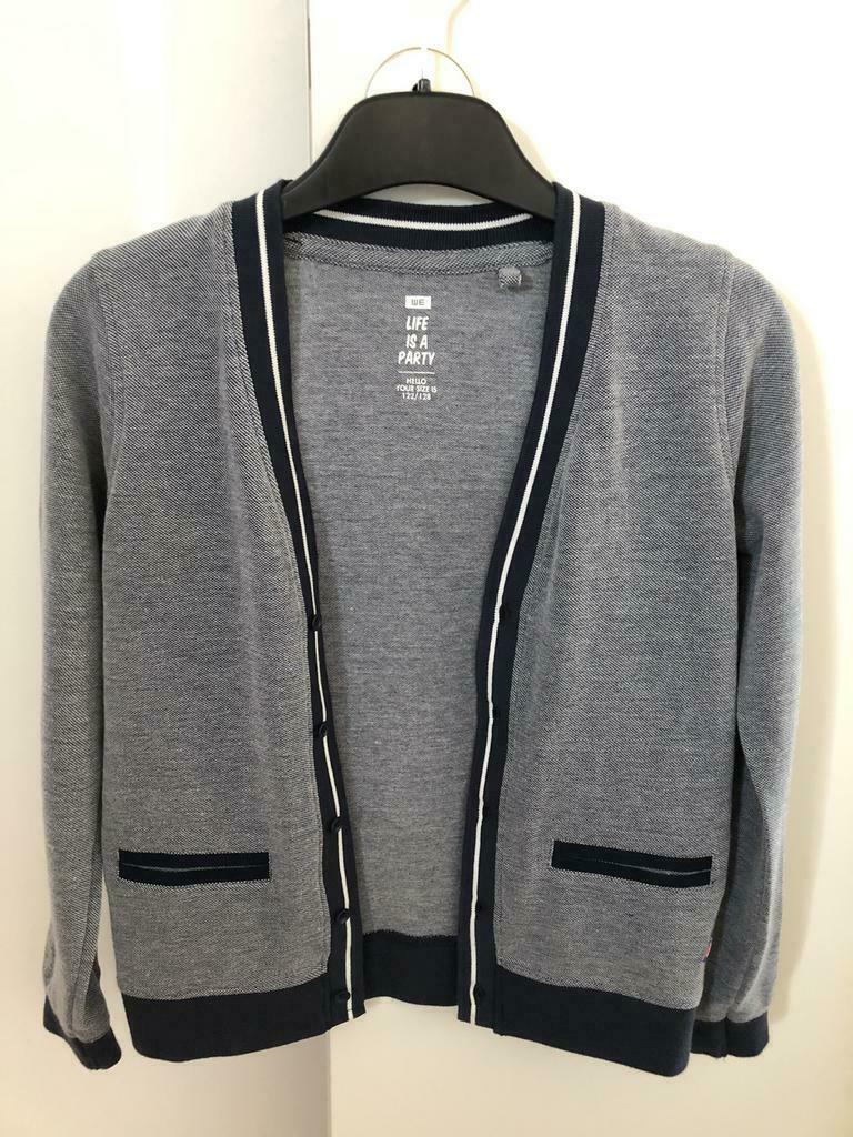 (jongens) gilet grijs / donderblauw maat 122/128 = 7/8 jaar, Kinderen en Baby's, Kinderkleding | Maat 122, WE, Trui of Vest, Ophalen of Verzenden