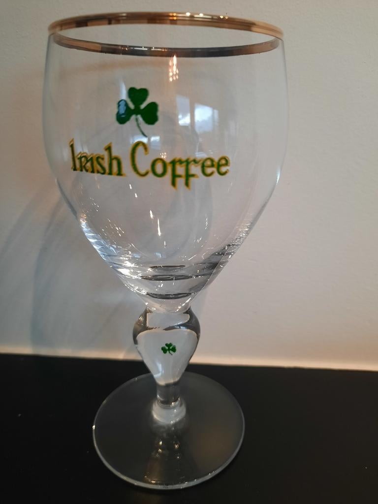Irish coffee shamrock met vergulde rand, vintage collector, Enlèvement ou Envoi, Comme neuf