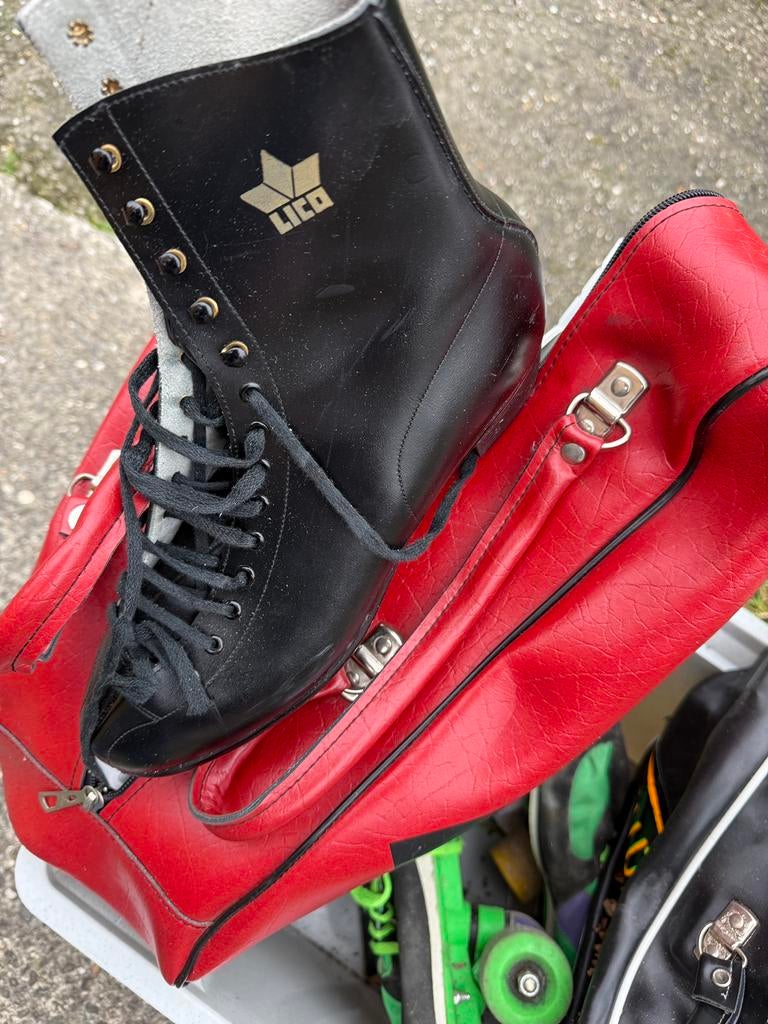 Oude schaatsen en rolschaatsen, Sport en Fitness, Schaatsen, Ophalen, Gebruikt