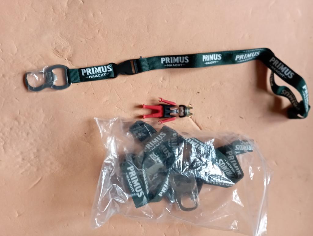 474) 3 lanyards Primus (met flessenopener), Ophalen of Verzenden, Nieuw, Overige typen, Overige merken