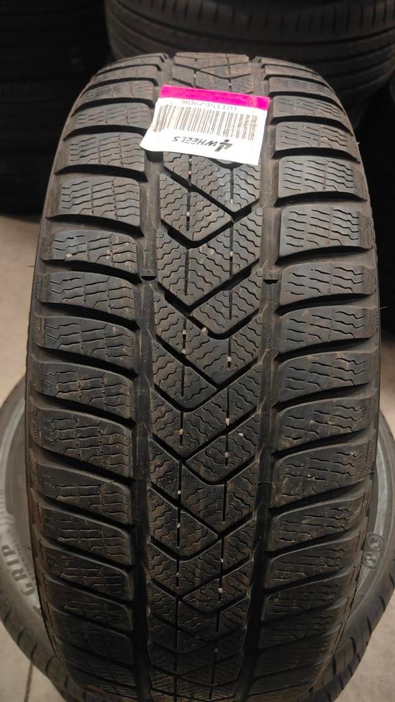 205/50r17 Pirelli 45€ per stuk met montage en balanceren, Auto-onderdelen, Ophalen