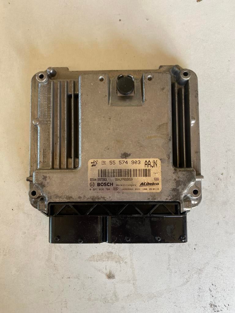 Opel Insignia A 2.0CDTi (A20DTJ) 55574903 / 0281016704 Ecu, Ophalen of Verzenden, Gebruikt, Opel