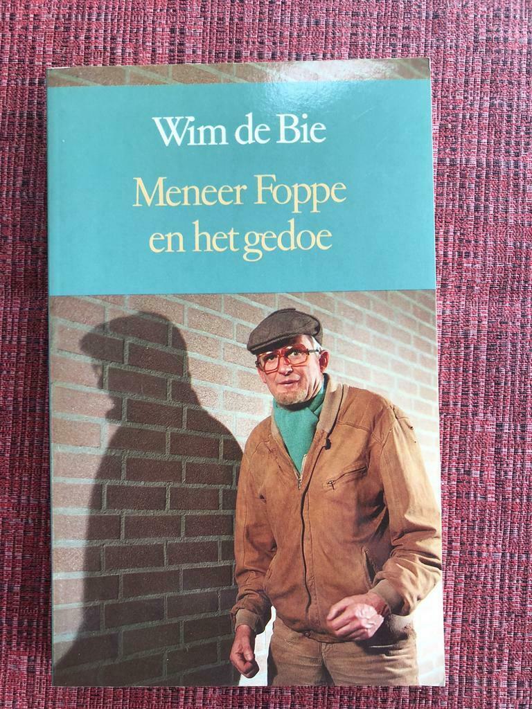 Meneer Foppe en het gedoe, Ophalen of Verzenden, Nieuw, Anekdotes en Observaties